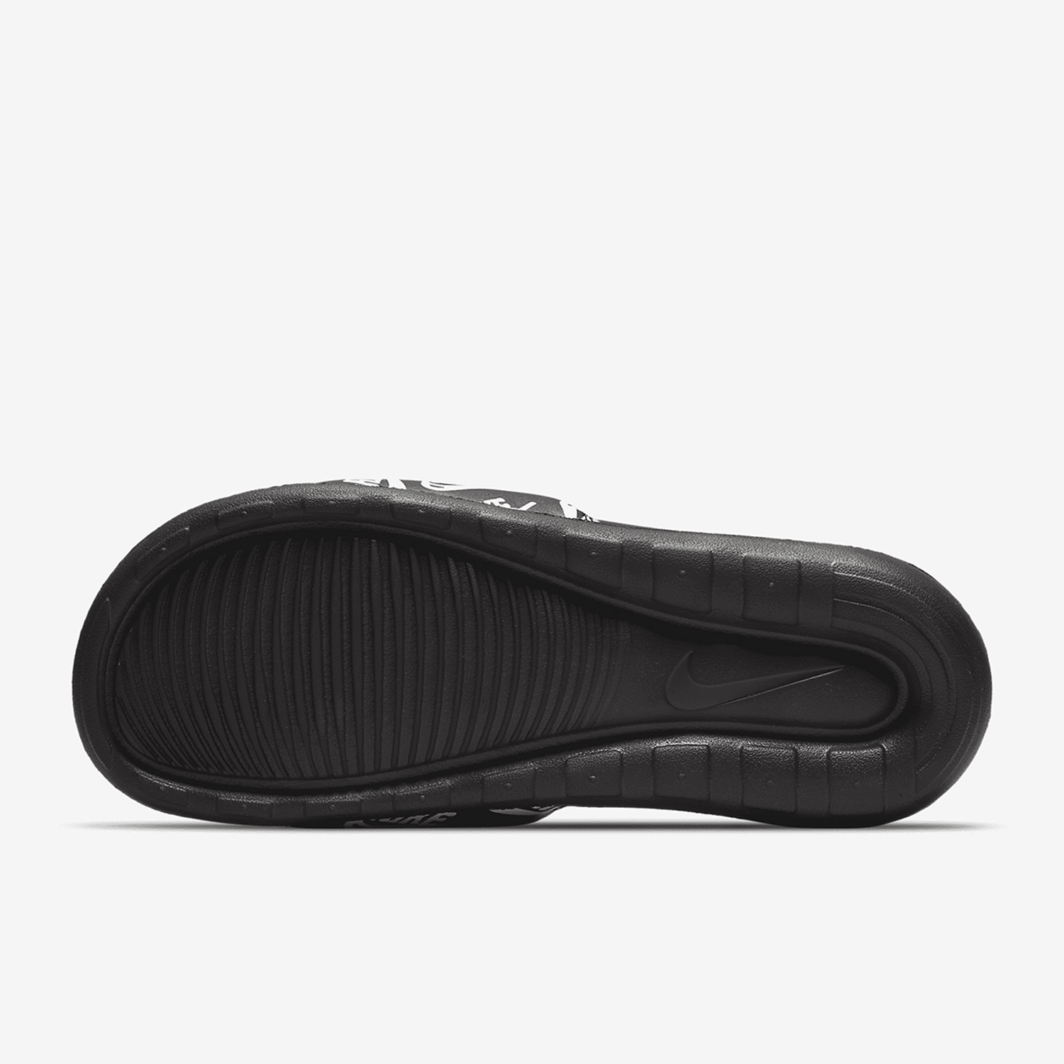 Nike Authentic Summer New Men' - Outdoor Sport News avis et prix