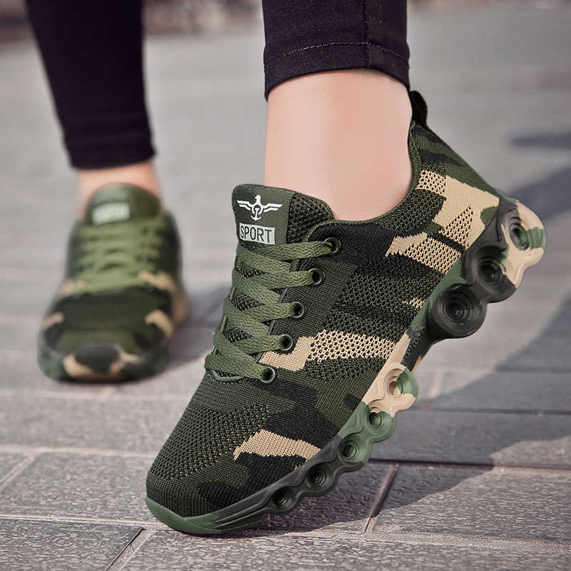 Chaussures de tennis blanches  - Outdoor Sport News avis et prix